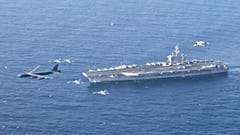 Le porte-avions de classe Nimitz USS Abraham Lincoln