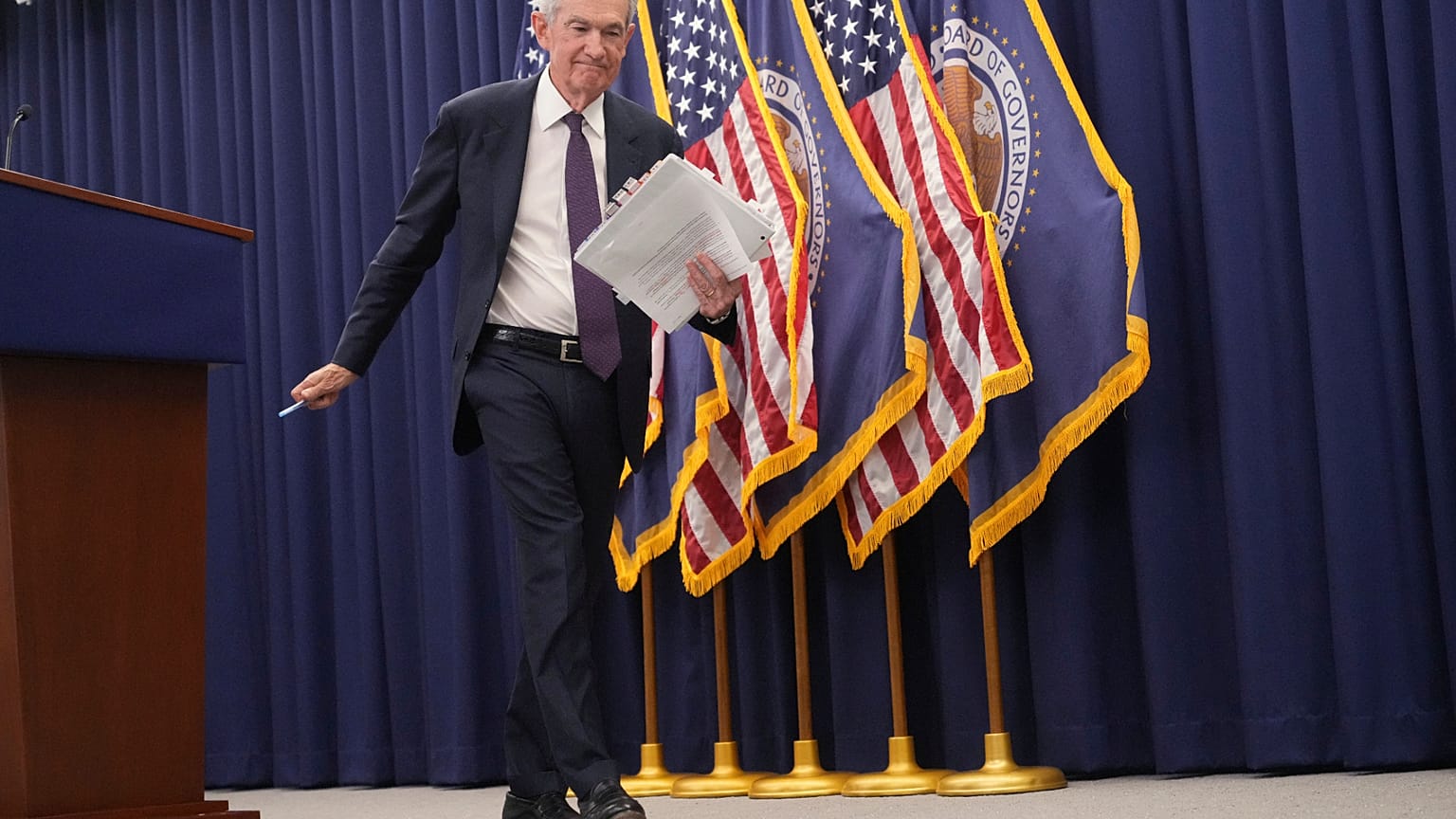 El presidente de la Reserva Federal, Jerome Powell, en el edificio de la Junta de la Reserva Federal en Washington, 28 de enero  2026