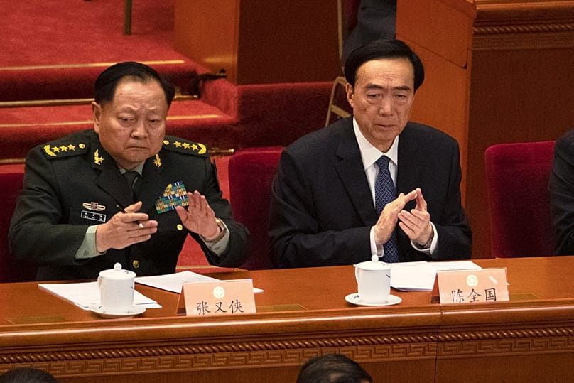 ژانگ یوکسیا از مقامات ارشد نظامی چین محسوب می‌شد