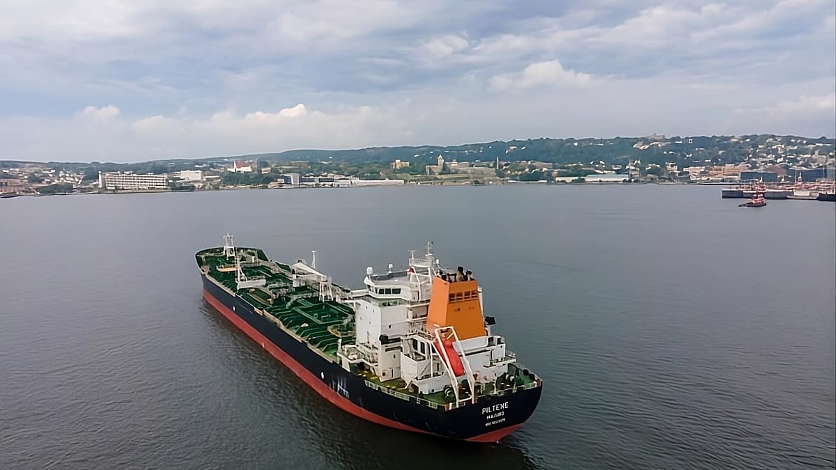 Treibender-russischer-ltanker-bedroht-Spaniens-K-ste