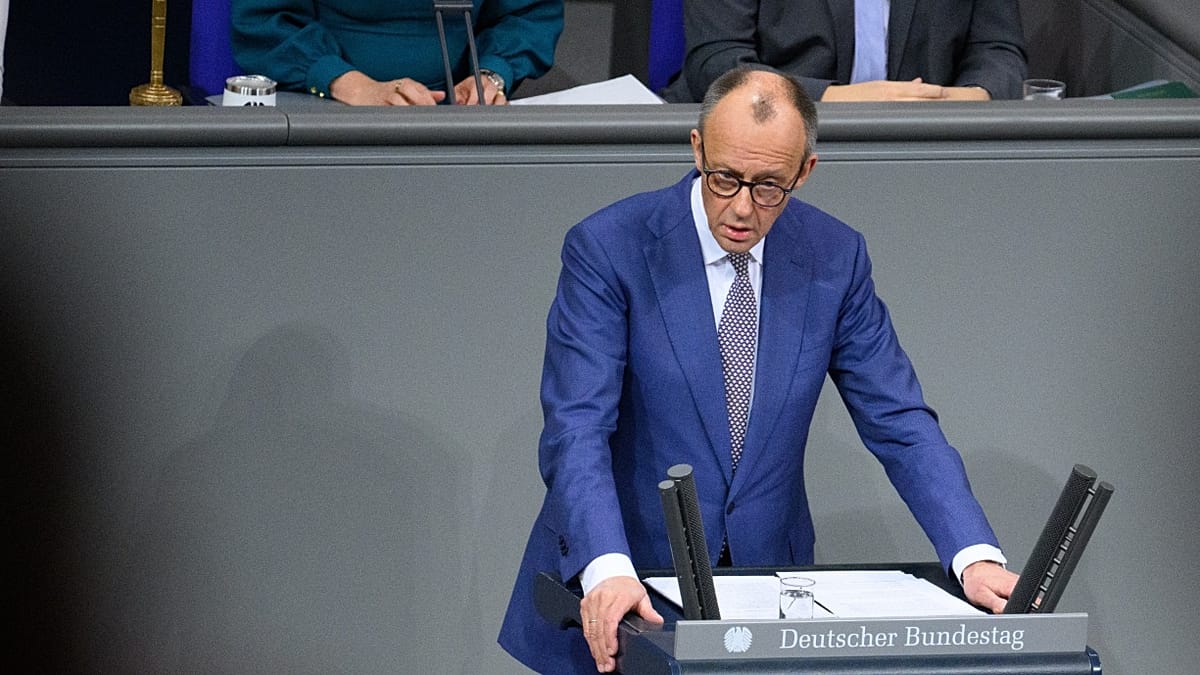 Merz  Regierungserklärung : Lob für EU und Nato , Ansage an Trump