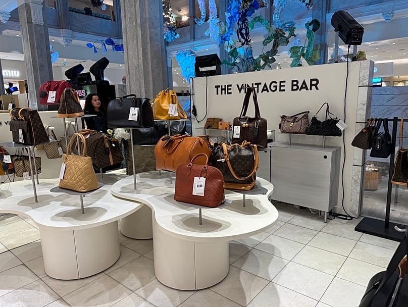 The Vintage Bar, który udowadnia, że luksus może mieć drugie życie.