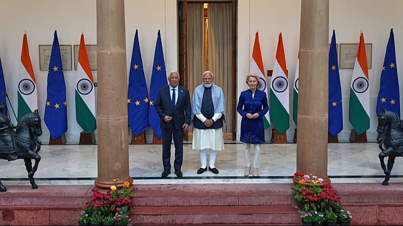 Indian Prime Minister Modi poses for a photographs with European Council President Antonio Costa and Commission President Ursula von der Leyen in New Delhi, Jan. 27, 2026 