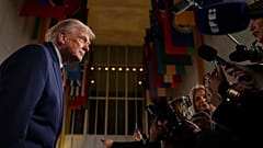 Präsident Donald Trump und First Lady Melania Trump kommen zur Premiere ihres Films "Melania" im Kennedy Center, Washington, 29. Januar 2026.
