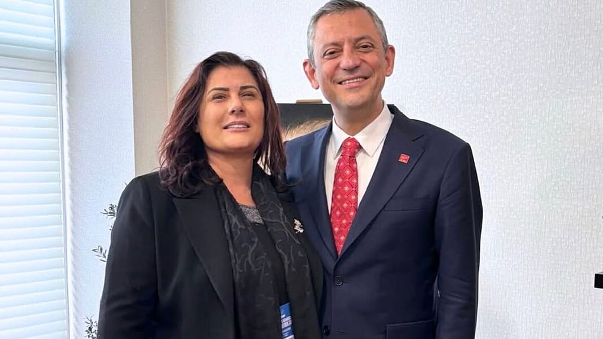 Özlem Çerçioğlu CHP lideri Özgür Özel hakkında suç duyurusunda bulundu