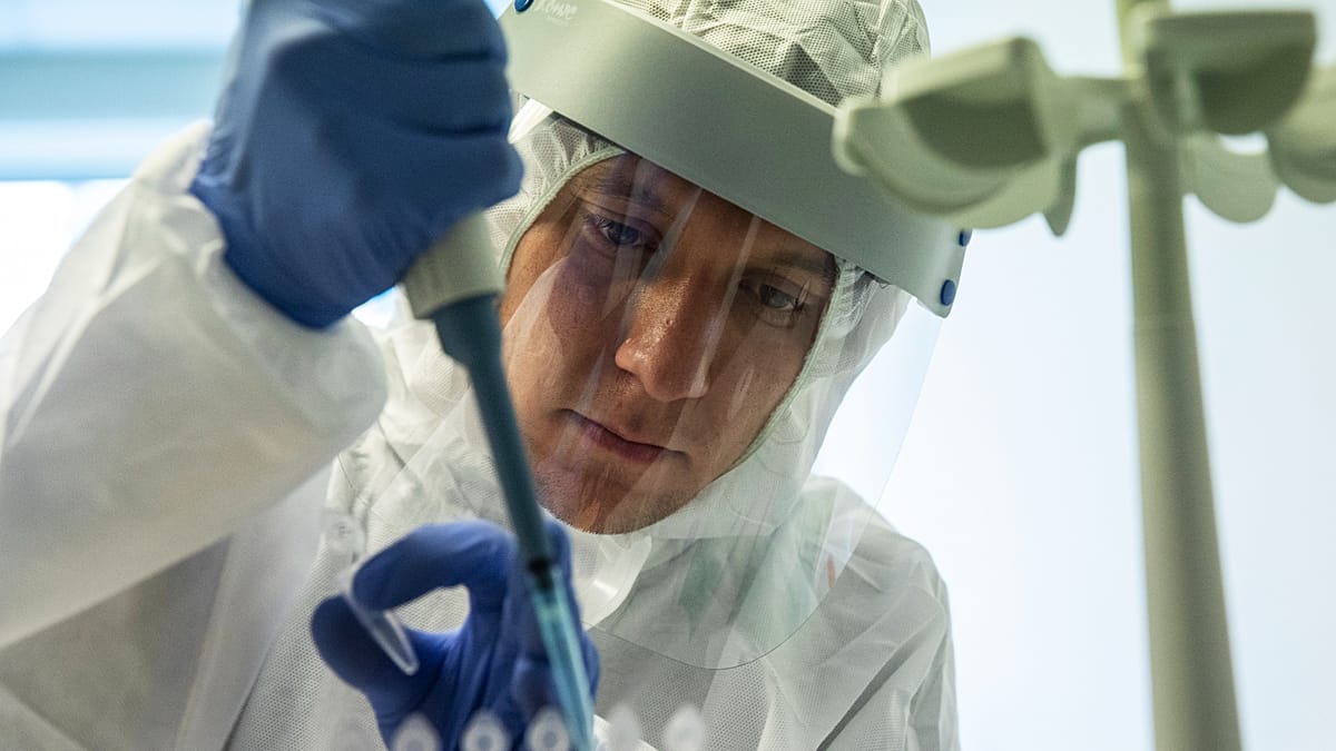 Wissenschaft-unter-Kontrolle-Russland-versch-rft-Regeln-f-r-Auslandsreisen-von-Wissenschaftlern