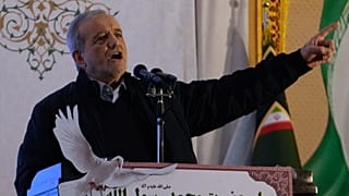 Iran orders U.S. nuclear talks amid threats and regional fears