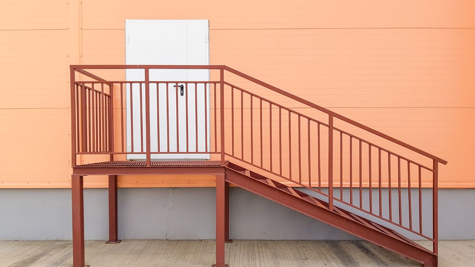 Die EU-Kommission hat endlich den Entwurf des Gesetzes über digitale Netze (DNA) veröffentlicht.