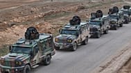 Suriye güvenlik güçlerine ait araçlar, SDG kontrolündeki Haseke kentine doğru ilerlerken, 2 Şubat 2026