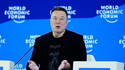 Elon Musk részt vesz a Világgazdasági Fórum éves találkozóján a svájci Davosban, 2026. január 22-én, csütörtökön.