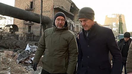 Mark Rutte visits damaged Kyiv energy site as Russia steps up attacks