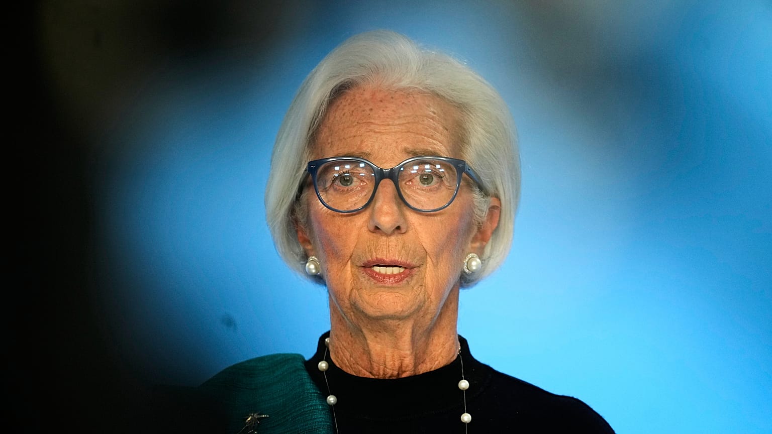 La presidenta del Banco Central Europeo, Christine Lagarde, ofrece una rueda de prensa tras la reunión del consejo de gobierno en Fráncfort, Alemania, jueves, de