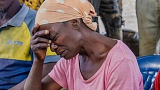 Illusztráció - egy korábbi nigériai támadás utáni gyász