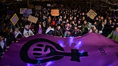 Demonstration zum Internationalen Frauentag in Pamplona, Nordspanien, 8. März 2024