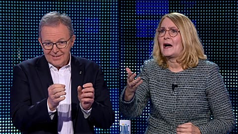 Οι ευρωβουλευτές Axel Voss (ΕΛΚ) και Christel Schaldemose (Σοσιαλιστές & Δημοκράτες)