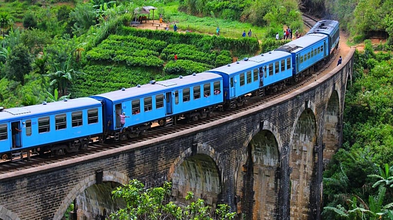 Most Dziewięciu Łuków, Sri Lanka.