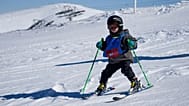 Kind beim Skifahren in Beirut, Libanon, 3. Januar 2026