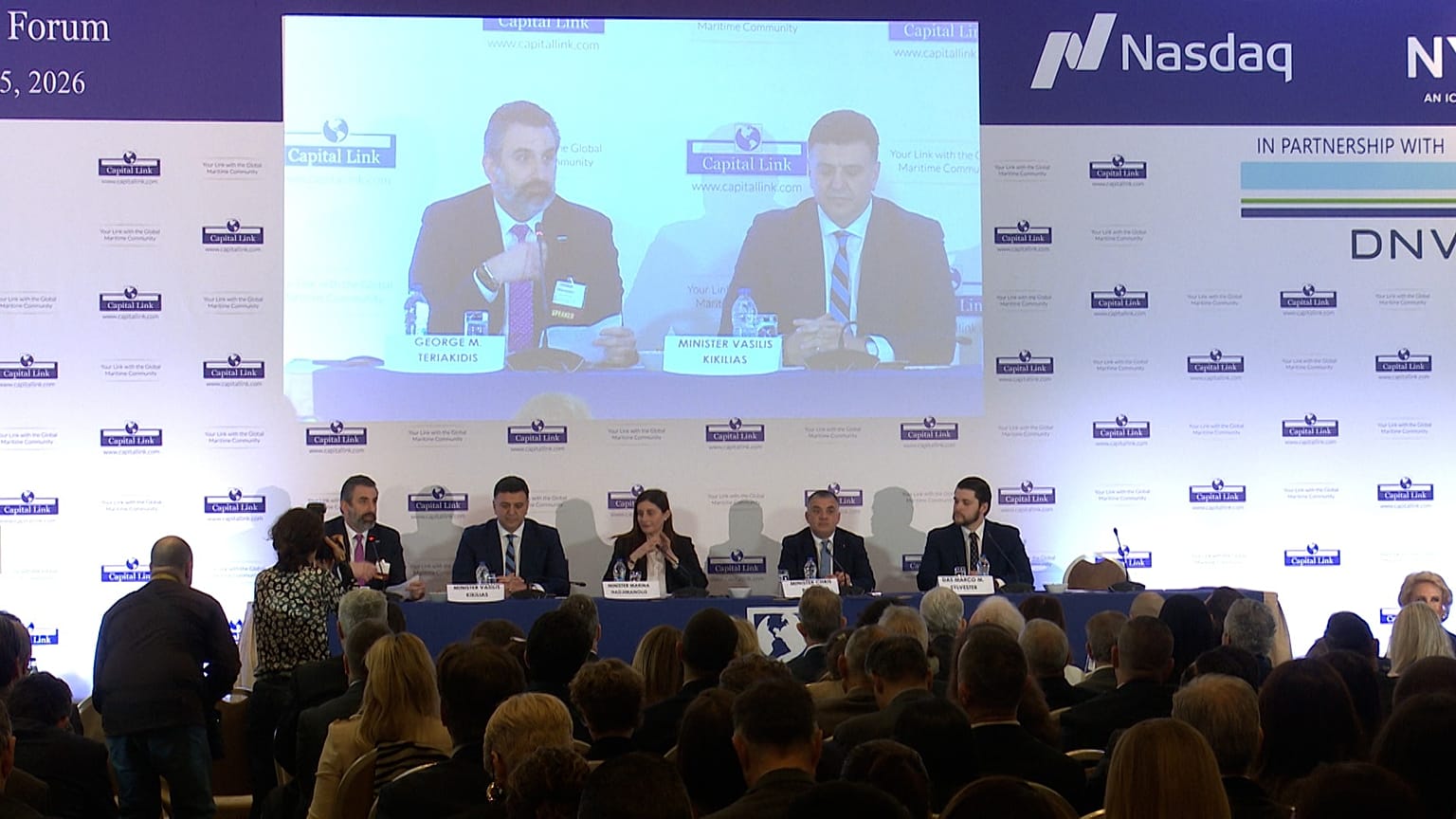 Στη συζήτηση στο 16th Annual Capital Link Greek Shipping Forum συμμετείχαν οι υπουργοί Β. Κικίλιας, Μ. Χατζημανώλη, Κρ. Μπονέτ και Μάρκο Σιλβέστερ