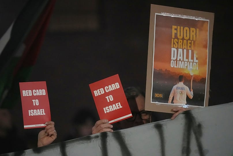 Izrael részvétele ellen tiltakozók Milánóban 2026. február 5-én 