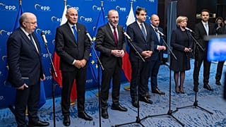 Commissione Kubilius (first from left) and vice-president Fitto (fourth from left) with Slovenian former Prime Minister Janez Janša and EPP leader Manfred Weber 