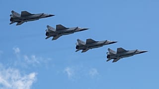 US, Russia Seek New Arms Talks as Last Nuclear Pact Expires