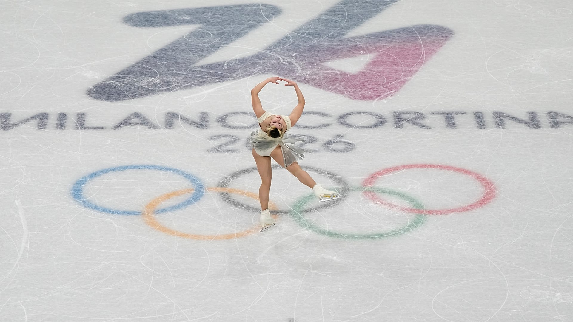 A milánó-cortinai olimpiai játékokon 92 nemzet több mint 2900 sportolója méretteti meg magát.