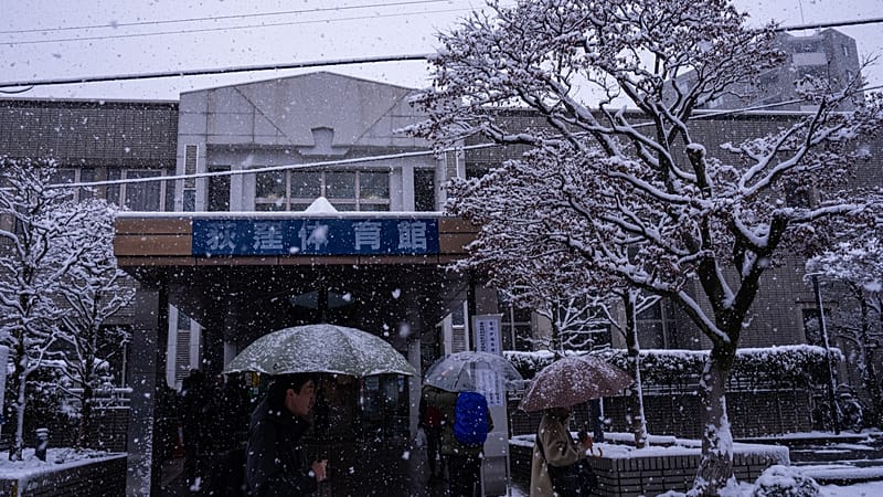 عاصفة ثلجية وأخرى في الصناديق.. ساناي تاكايشي تقترب من فوز تاريخي في انتخابات البرلمان 