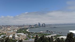 Новые экологические правила обещают усилить защиту Каспийского моря.