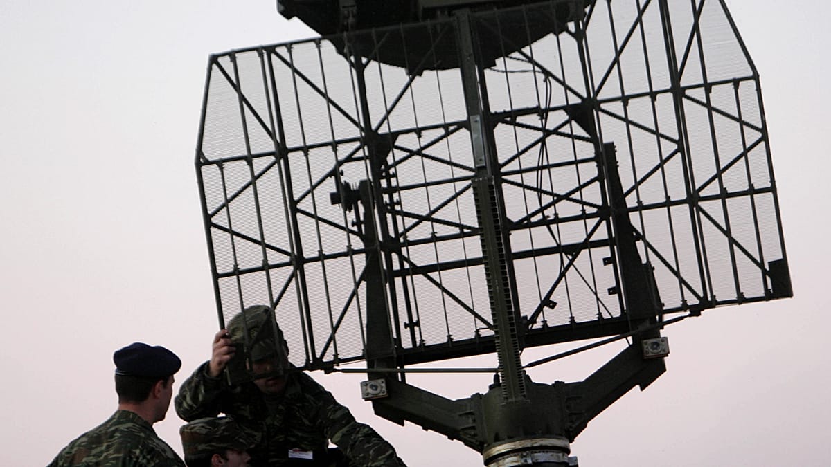 Spionage-f-r-China-Festnahme-ersch-ttert-Griechenlands-Luftwaffe