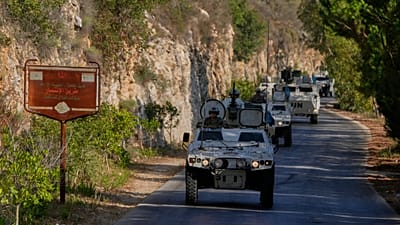 Mezzi del contingente spagnolo schierato nel sud del Libano