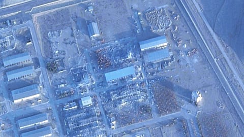 تصویر ماهواره‌ای از تاسیسات هسته‌ای اصفهان