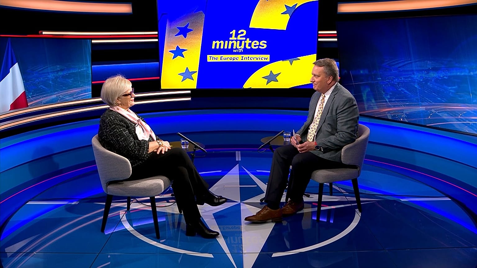 Catherine Vautrin francia honvédelmi miniszter az Euronewsnak adott interjú közben a NATO brüsszeli központjában, 2026. február 12-én