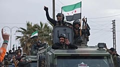موكب لقوات وزارة الداخلية السورية