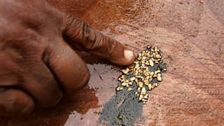 DR Congo denies selling off mineral wealth under US deal