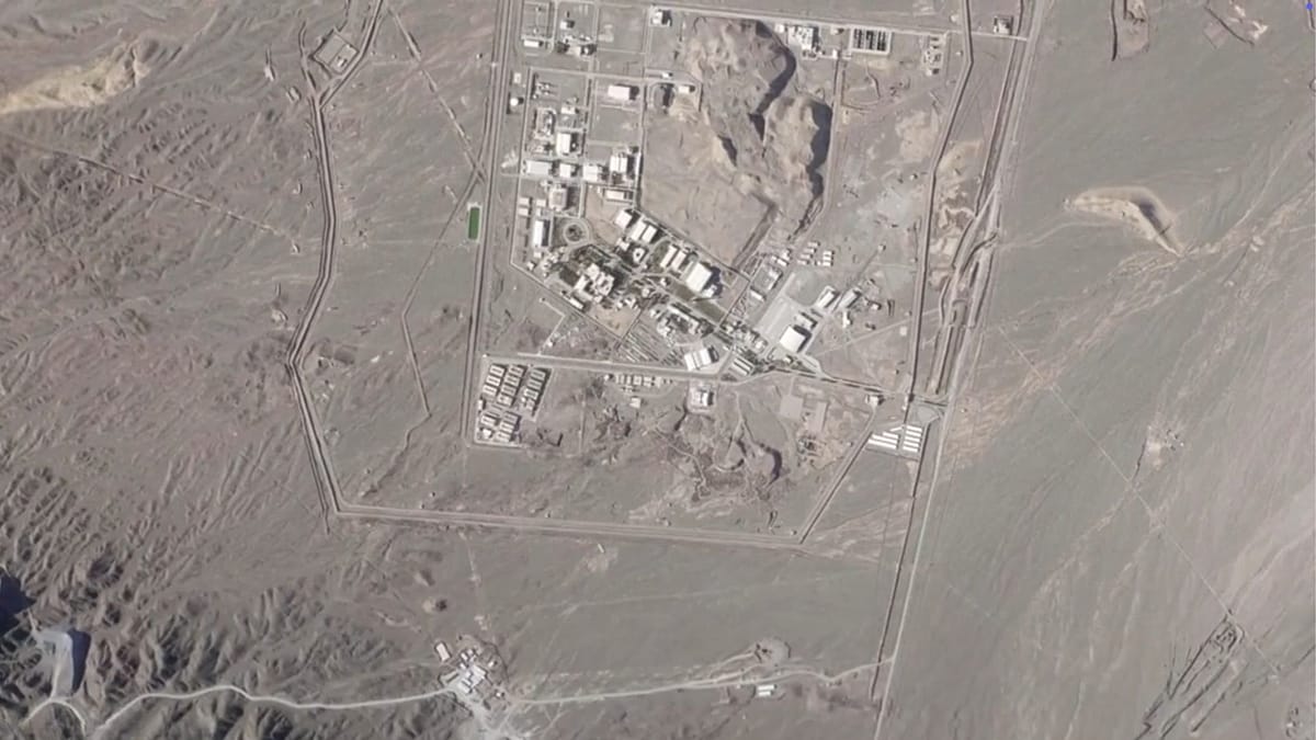 Irán újraépíti a „Klang Mountain” komplexumot az amerikai támadástól való félelmében