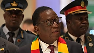 Zimbabwe : controverse autour de la prolongation du mandat de Mnangagwa