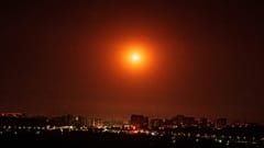 Die ukrainische Luftabwehr fängt während eines russischen Luftangriffs auf Kyjiw, 7. September 2024, eine Shahed-Drohne in der Luft ab