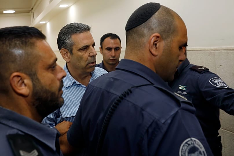 گونن سیگو، وزیر پیشین انرژی و زیرساخت‌های اسرائیل، محکوم به ۱۱ سال زندان به جرم جاسوسی برای ایران