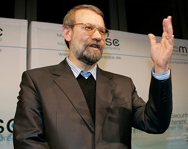 تصویری از علی لاریجانی، دبیر شورای عالی امنیت ملی وقت جمهوری اسلامی در کنفرانس امنیتی مونیخ سال ۲۰۰۹