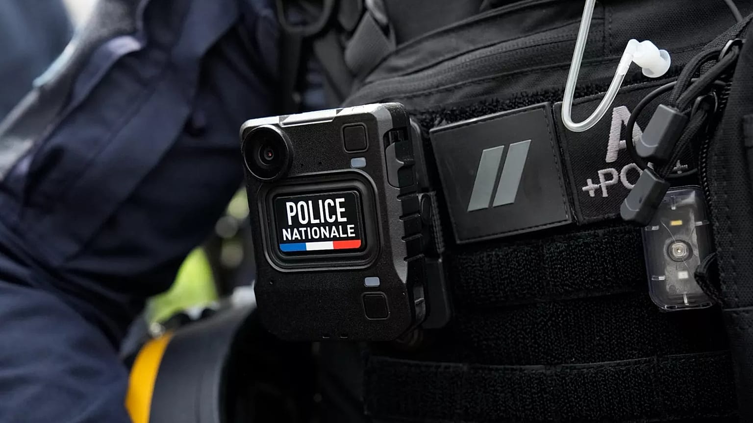 Le jeune militant nationaliste entre la vie et la mort.