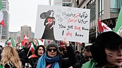 تظاهرات ایرانیان در تورنتو