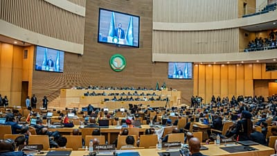 UA : "Aucune tolérance pour les changements de pouvoir anticonstitutionnels"