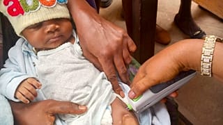 Essai vaccinal en Guinée-Bissau : l’OMS dénonce un projet "non éthique"