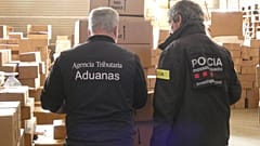 In Katalonien wird eine kriminelle Struktur zerschlagen, die den Handel mit gefälschten Parfüms von Spanien nach Frankreich betreibt
