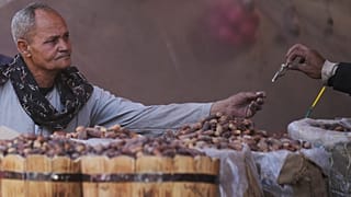 Ramadan: Egytian charity delivers aid during Islamic holy month