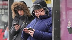 Die Russen werden von der Kommunikation ausgeschlossen. Foto der Demonstration.