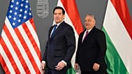 O secretário de Estado dos EUA, Marco Rubio, à esquerda, encontra-se com o primeiro-ministro da Hungria, Viktor Orban, em Budapeste, Hungria, na segunda-feira, 16 de fevereiro