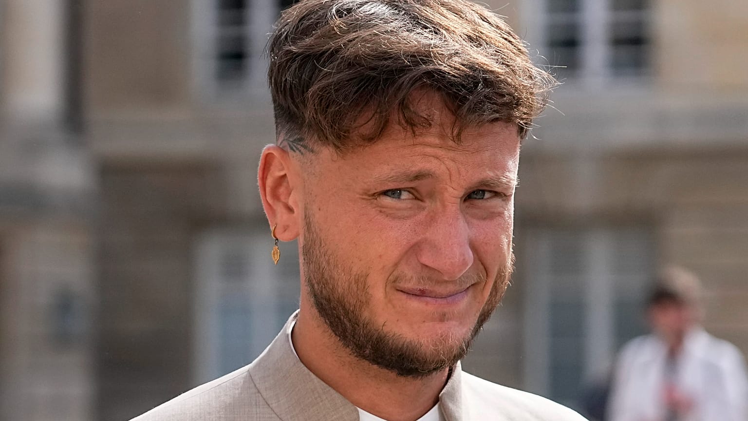Raphaël Arnault, député La France Insoumise, à l'Assemblée nationale, mardi 9 juillet 2024 à Paris. (AP Photo/Michel Euler)