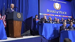 Trump megnyitja a Béketanács első ülését