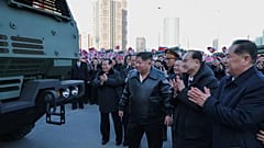 Auf diesem Foto aus Nordkorea nimmt Machthaber Kim Jong Un am 18. Februar 2026 in Pjöngjang an einer Militärfeier teil. Das Bild ist nicht unabhängig verifizierbar.